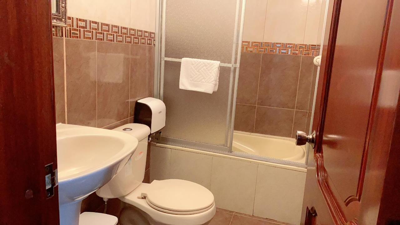 Hotel Caluva Loja Zewnętrze zdjęcie